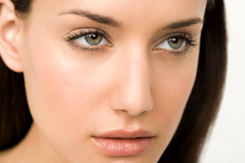 敏感肌适用认证标志和温和测试示意图